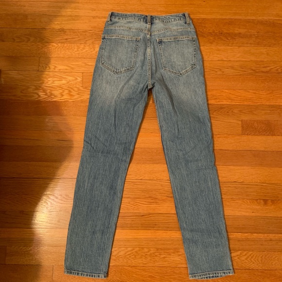 H&M vintage style distressed straight leg jeans - Picture 2 of 5